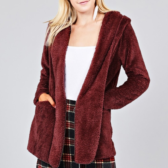 Last size small! Faux Fur Hoodie Jacket w/Pockets - Picture 2 of 6